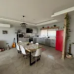 Suna Summer House Ferienhaus *