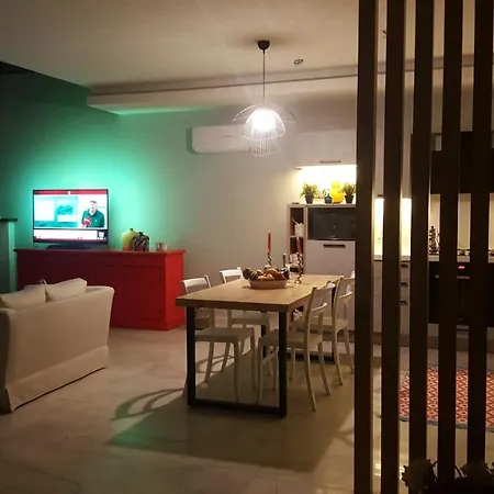 Suna Summer House 马尔马里斯